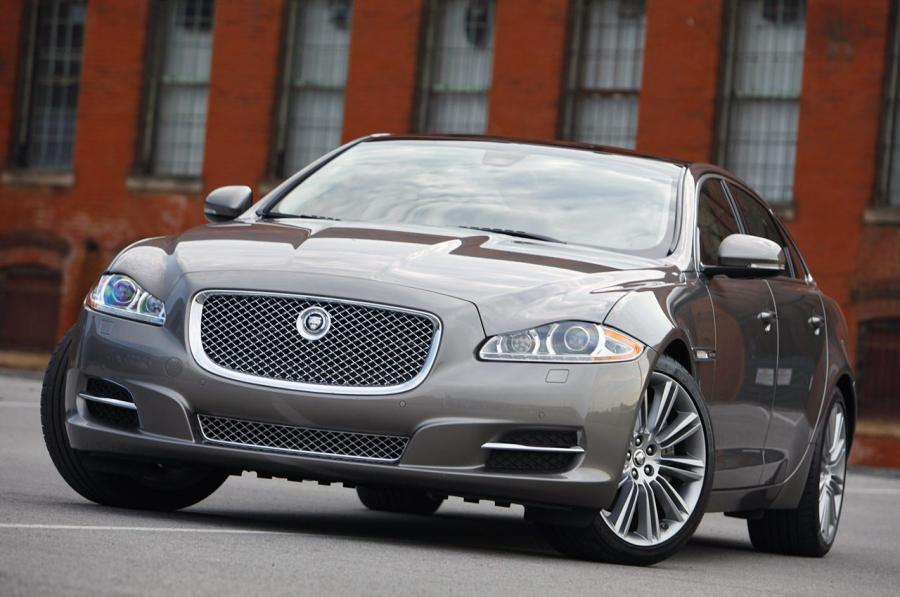  Jaguar XJL 2011 года  (фото 33 из 44)